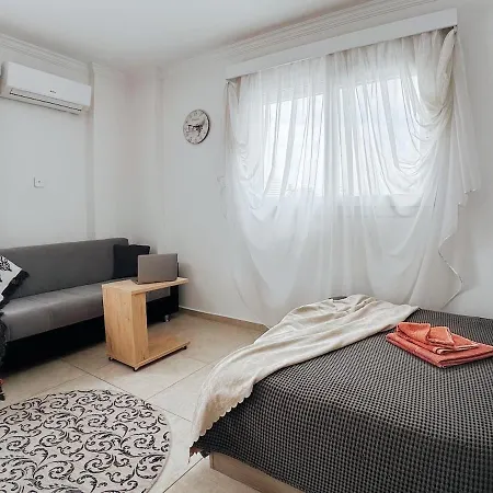 Caesar Marcellus Apartment